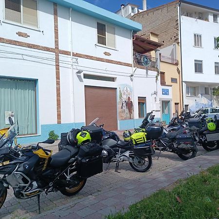 Bed And Breakfast Murales أورغوسولو المظهر الخارجي الصورة