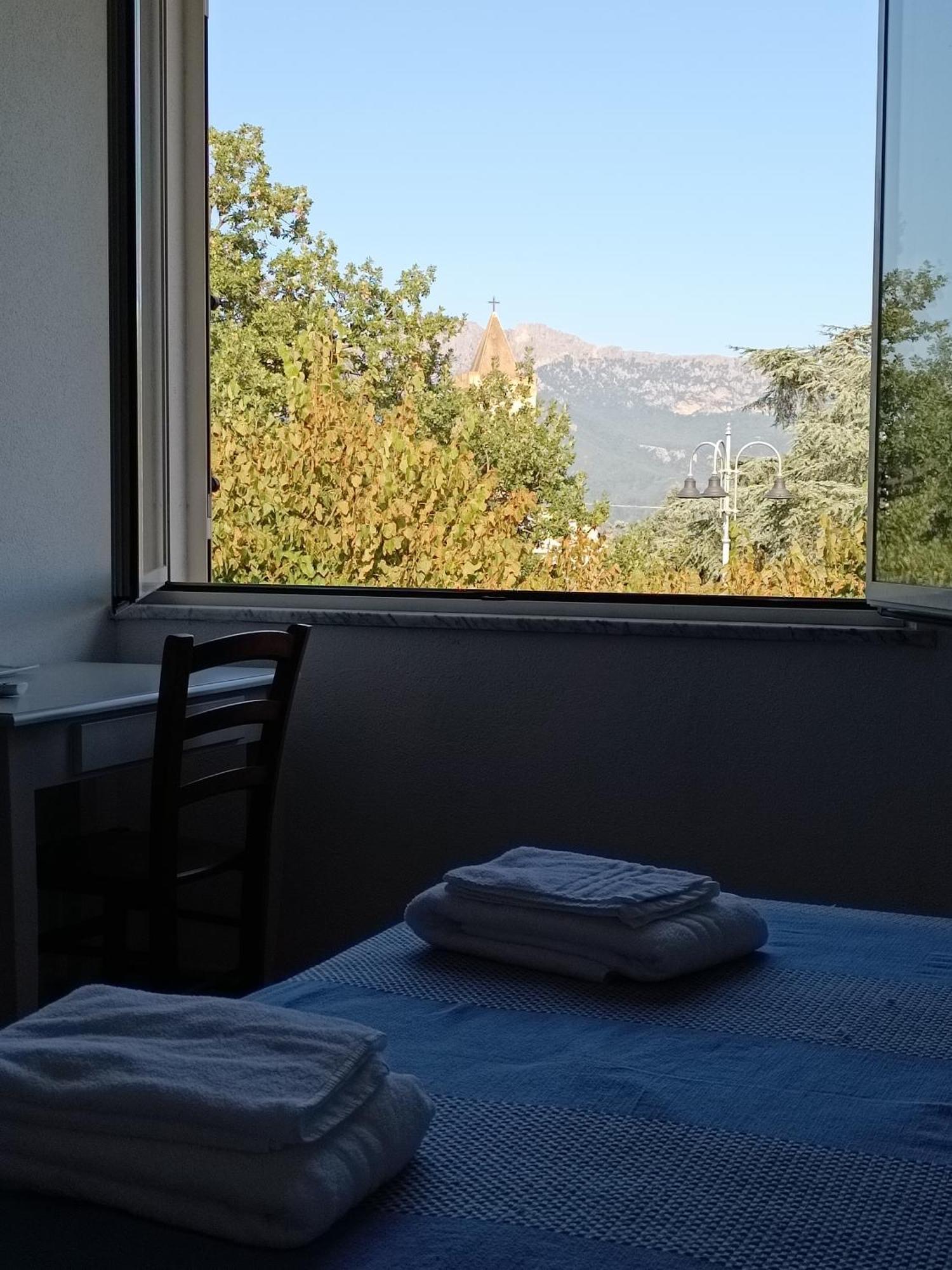Bed And Breakfast Murales أورغوسولو المظهر الخارجي الصورة